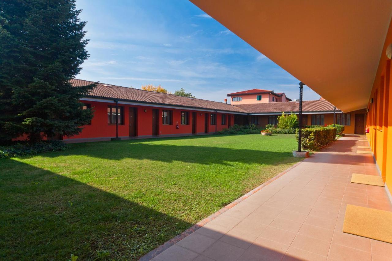 Hotel Campana Reggio Emilia Dış mekan fotoğraf